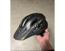 Használt Giro Fixture II mips