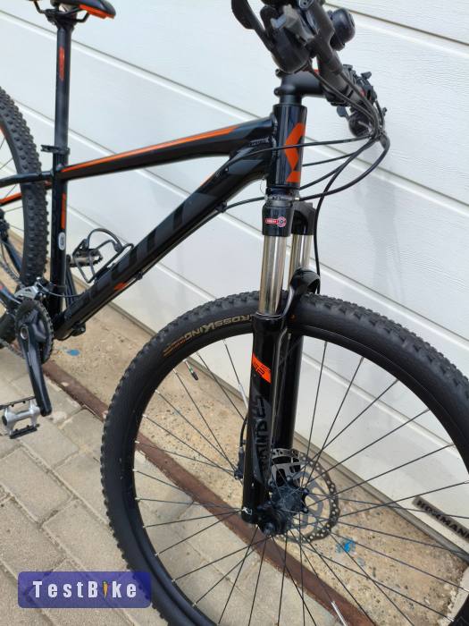 Használt jó allapotú Scott aspect