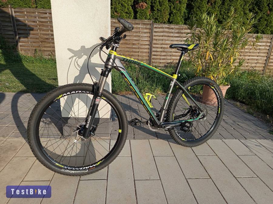 Használt Kellys Thorx 10 eladó, 27,5", M-es váz