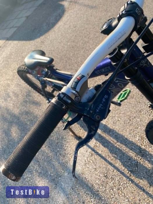 Használt Kona Stinky eladó
