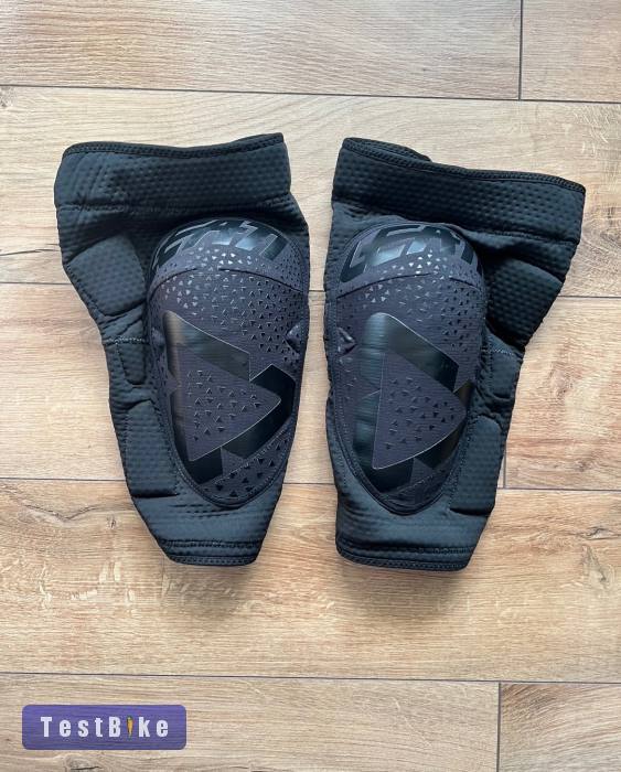 Használt Leatt térdvédő