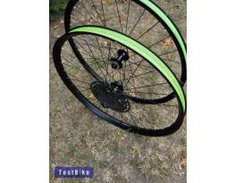 Használt Mavic Mullet Boost kerékszett eladó