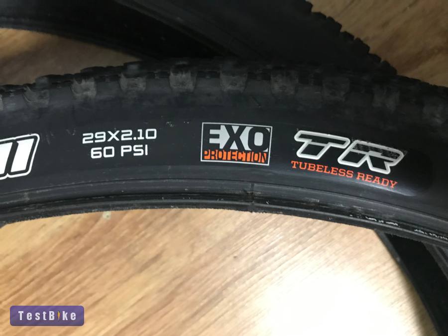 Használt Maxxis CrossMark eladó
