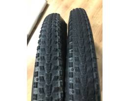 Használt Maxxis CrossMark eladó külső gumi