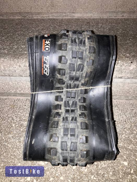 Használt Maxxis Minion DH Front eladó 29x2.3
