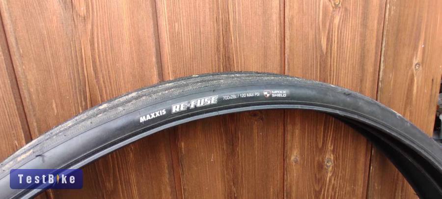 Használt Maxxis Re-Fuse 700x28c