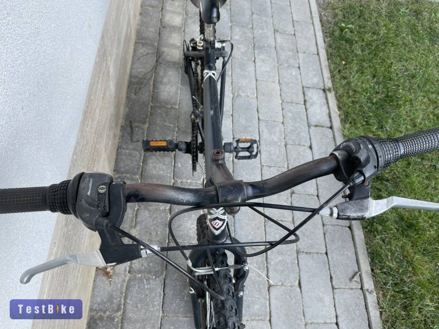 Használt Montana Junior Revo FS eladó