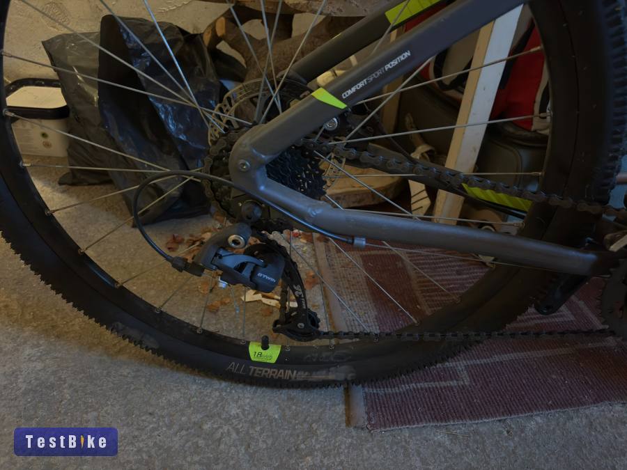 Használt MTB Rockrider ST 520 V2 - szürke/sárga eladó