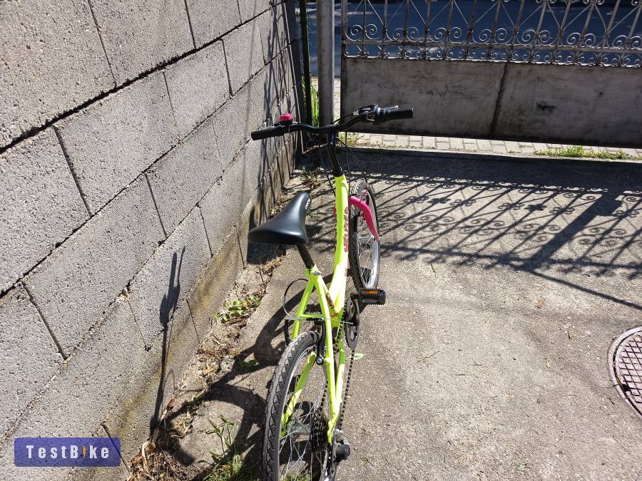 Használt Neuzer Cindy 20 eladó