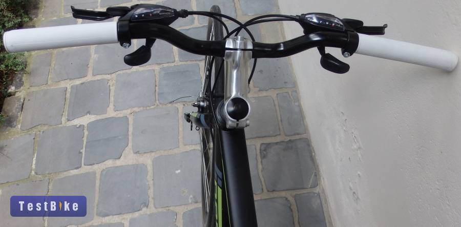 Használt Neuzer Courier eladó