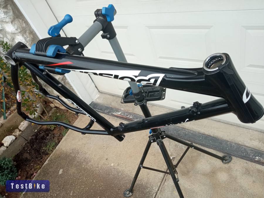 Használt Poison Zyankali váz eladó