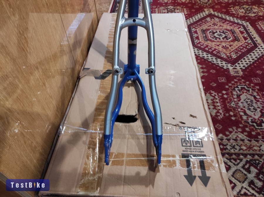 Használt Red Bull mountain bike váz