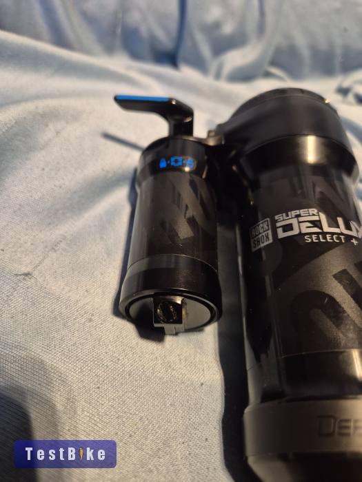 Használt Rock Shox Super Deluxe Select+