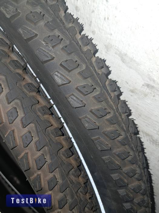 Használt Schwalbe Marathon Plus eladó