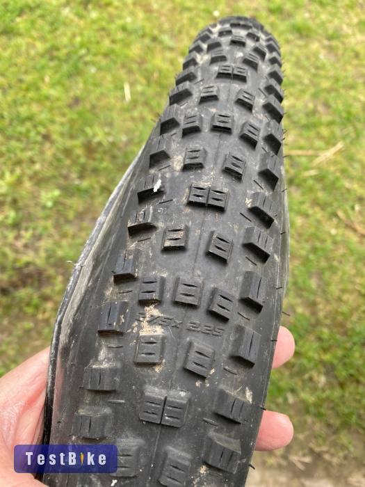 Használt Schwalbe Nobby Nic 27,5 x 2,25"