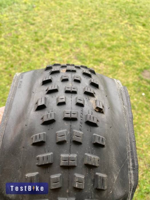 Használt Schwalbe Nobby Nic 27,5 x 2,8" eladó