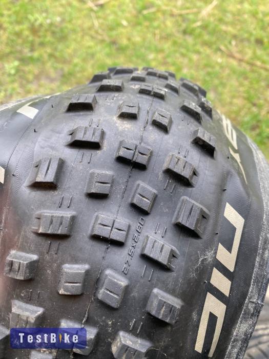 Használt Schwalbe Nobby Nic 27,5 x 2,8" eladó
