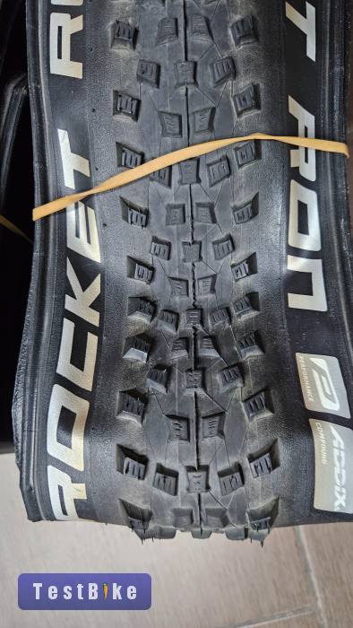 Használt 29"Schwalbe Rocket Ron Performance Addix 2.1" külső