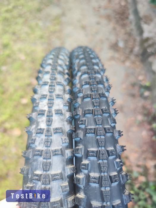 Használt Schwalbe Smart Sam 47-622 pár eladó