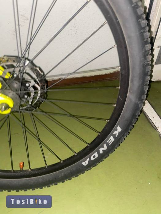 Használt Scott Scale 26 eladó