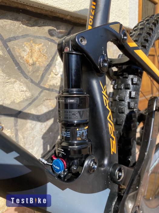 Használt Scott Spark 710 eladó