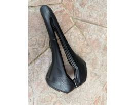 Használt Selle Italia X-LR AirCross superflow eladó