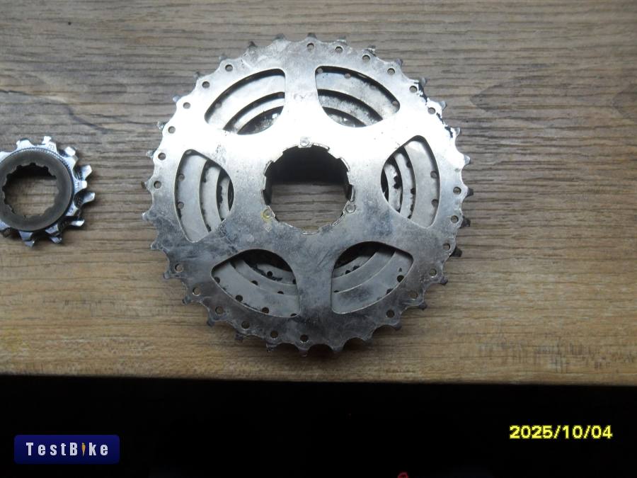 Használt Shimano CS-HG50 (Deore, Sora, Claris) eladó