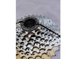 Újszerű Shimano CS-HG50 11-34T/8 eladó