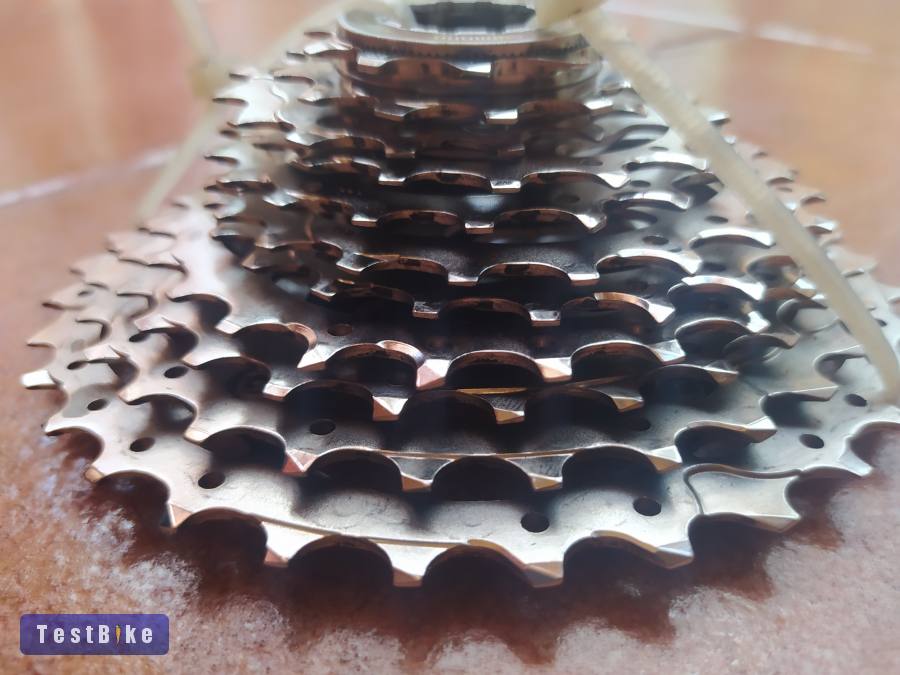 Új Shimano CS-HG700 (105) 11-34 es sor