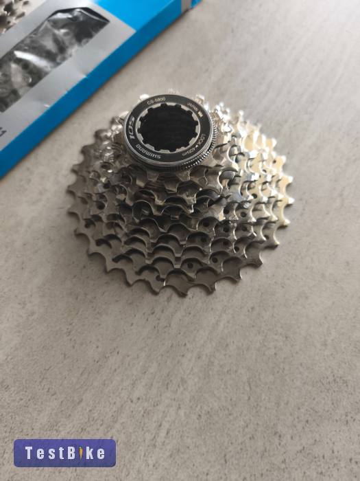 Újszerű Shimano 105 CS-5800 (Metrea) eladó