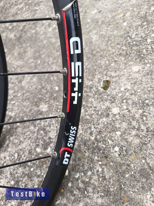 Használt Shimano Deore XT DT Swiss kerék szett 26"