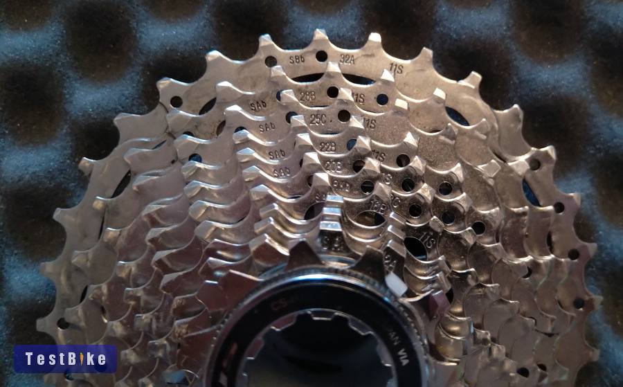 Használt Shimano Ultegra Di2 első-hátsó váltó 11-32 sorral