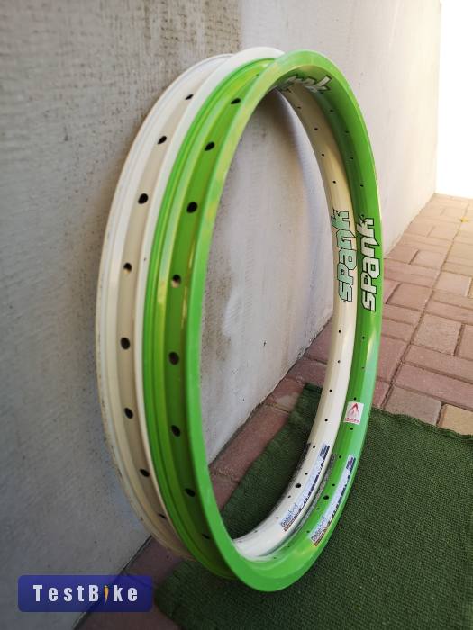 Használt Spank Stiffy AL40 eladó