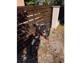 Használt Specialized Demo 8 FSR II eladó