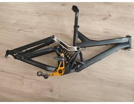 Használt Specialized Demo 9 váz + rugóstag eladó