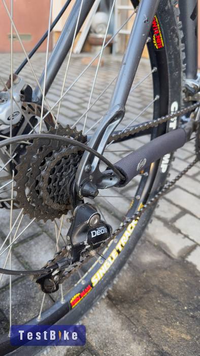 Használt Specialized Hardrock eladó