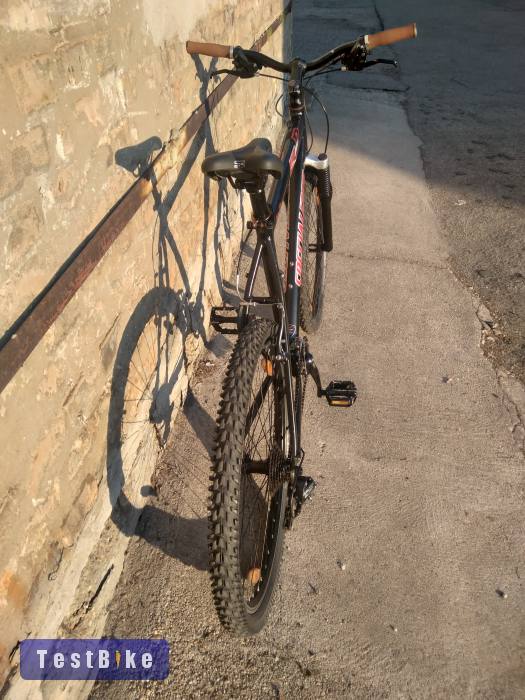 Használt Specialized Hardrock vázra épített MTB eladó