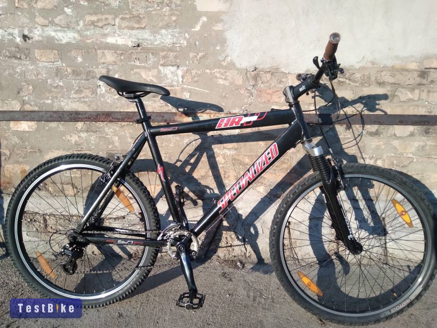 Használt Specialized Hardrock vázra épített MTB eladó