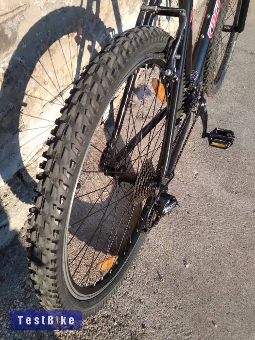 Használt Specialized Hardrock vázra épített MTB eladó