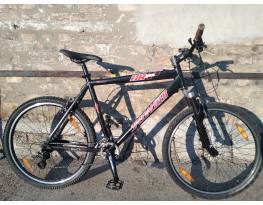 Használt Specialized Hardrock vázra épített MTB eladó