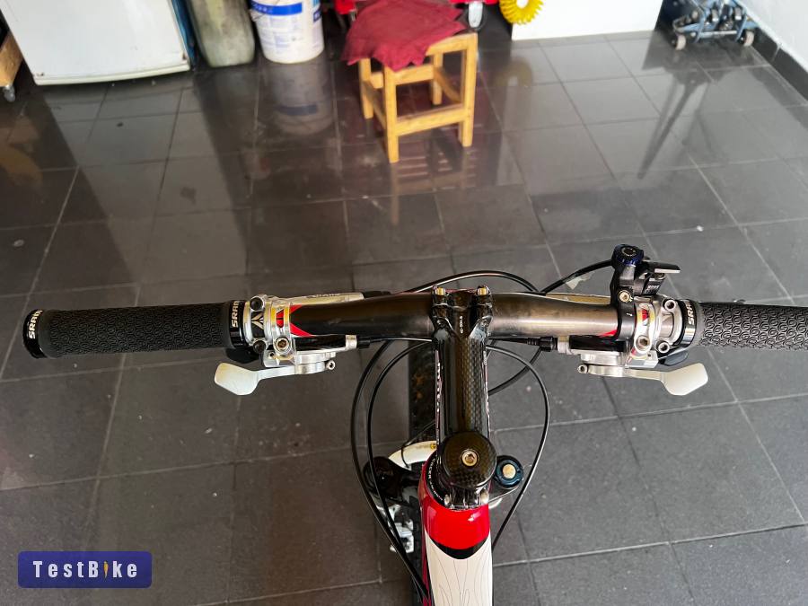 Használt Specialized S-Works Demo 8 Carbon eladó