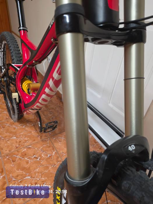 Használt Specialized S-Works Demo 8 Carbon Team Replica eladó