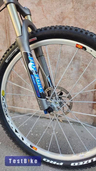 Használt Specialized Stumpjumper FSR M4 eladó