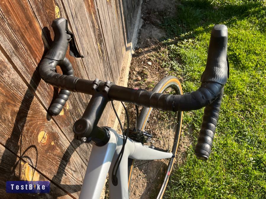 Használt Trek Emonda ALR 5 Fulcrum Racing 3 kerékszettel