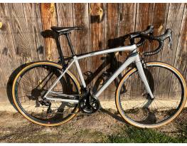 Használt Trek Emonda ALR 5 Fulcrum Racing 3 kerékszettel