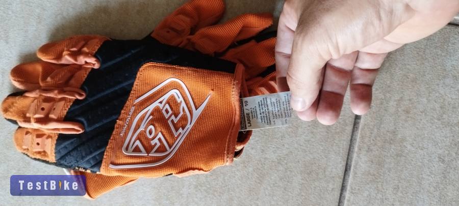 Használt Troy Lee Designs GP kesztyű L-es méretben eladó!!