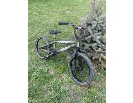 Használt UMF Brad 3 eladó