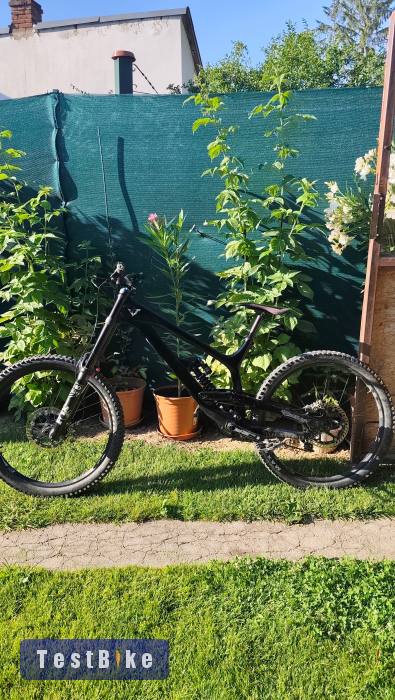 Használt YT Tues 2022 XL 27,5" (Carbon)