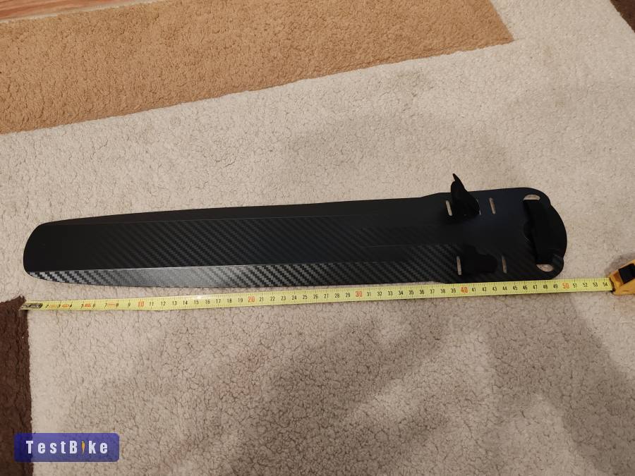 Új hátsó sárvédő