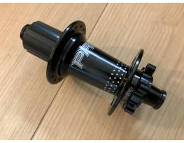 Hátsó tárcsás agy Boost 12X148 32H